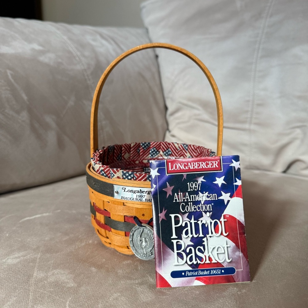 Longaberger Basket 1997 Inaugural Patriotic Blue and Red with Liner